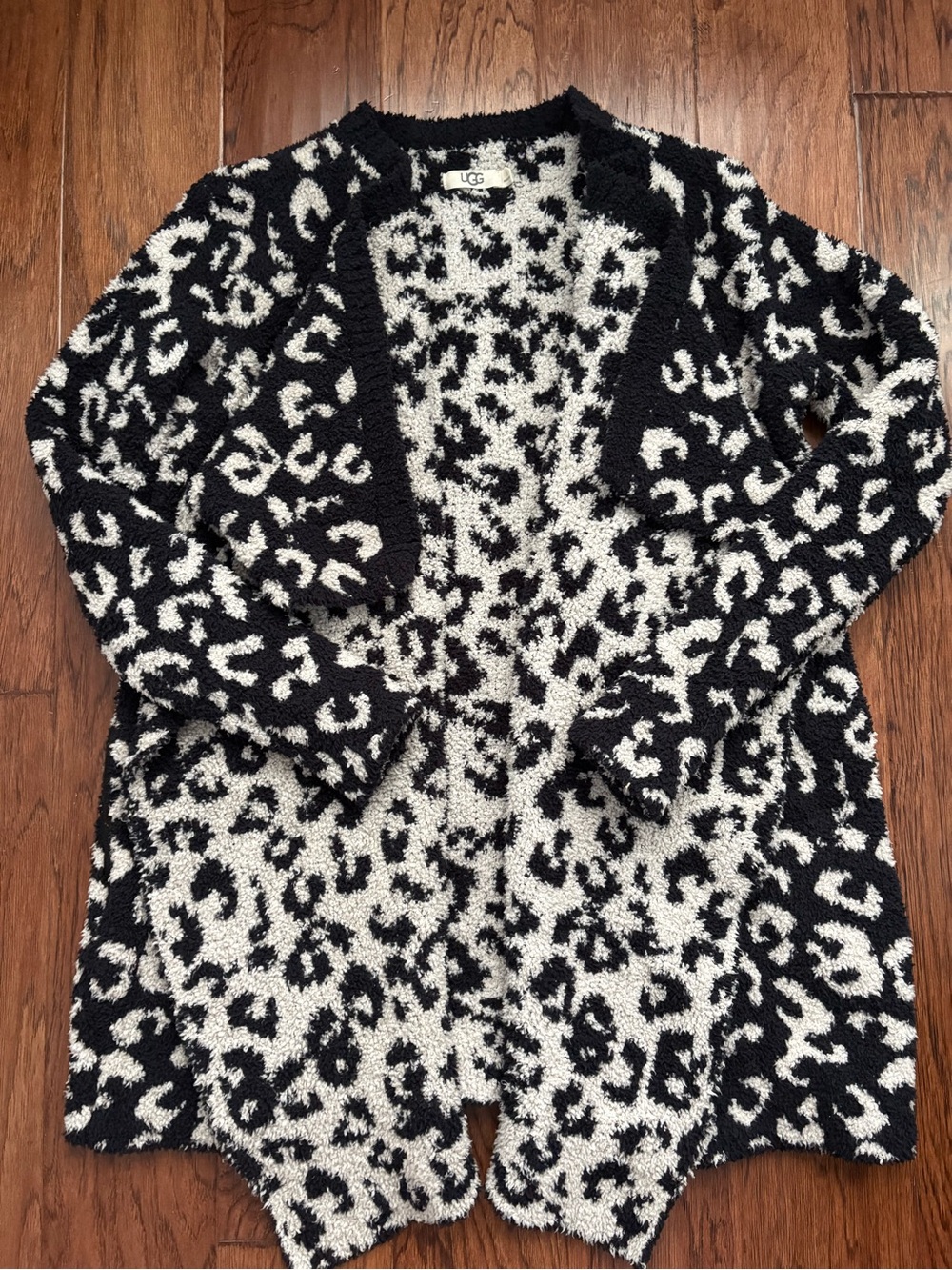 UGG Black and White Phoebe Leopard Plush Open-Front Wrap Cardigan Size Small